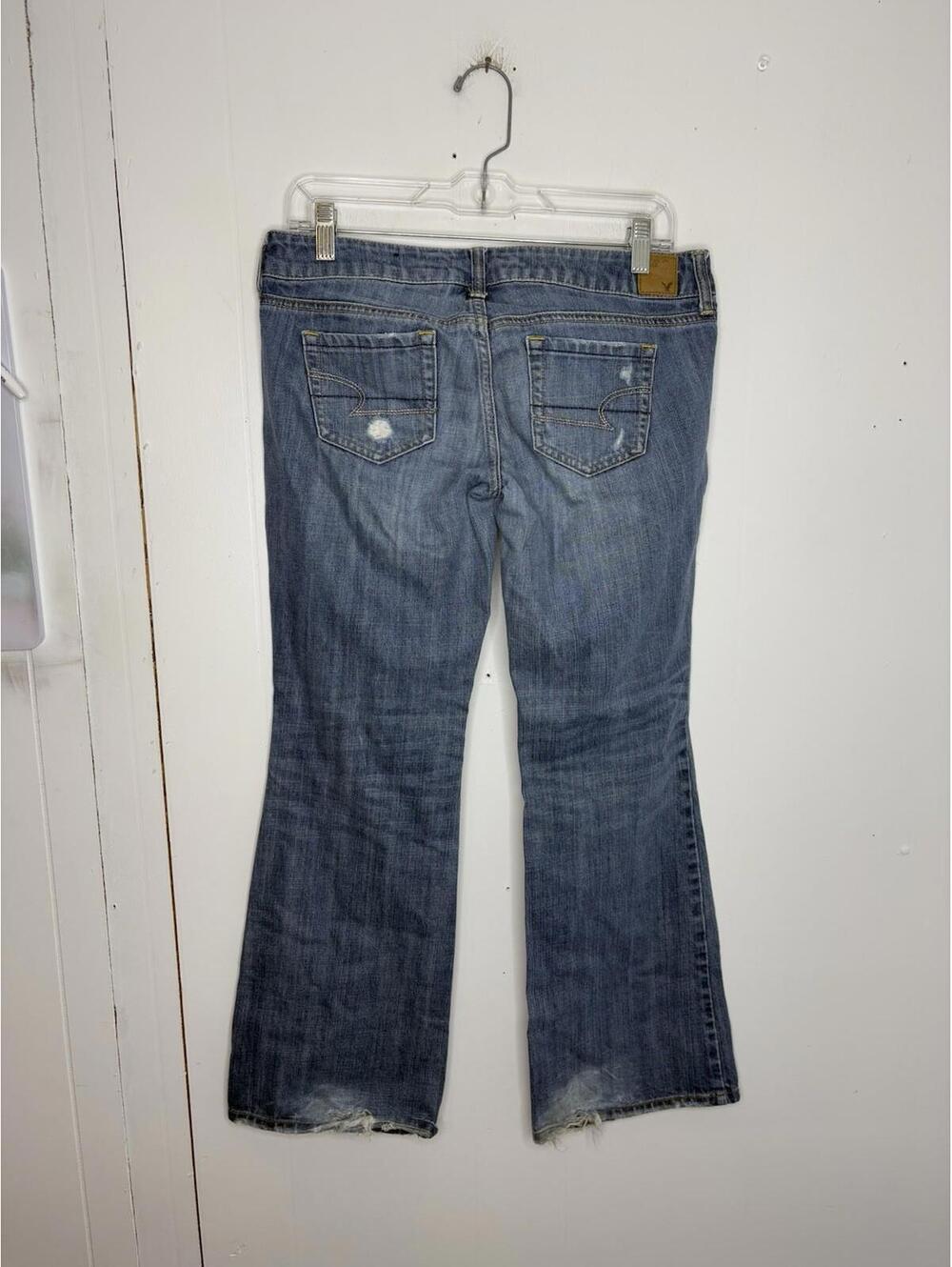 American Eagle Jeans Womens 4 Vintage Favorite Boyfriend Y2K Low Rise Ripped - Picture 1 of 13